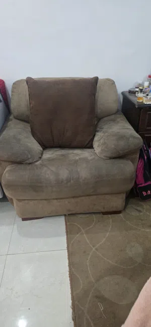Free single Sofa