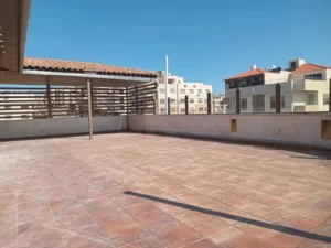 250 m2 4 Bedrooms Apartments for Sale in Amman Khalda