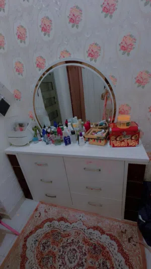 Bedroom set
