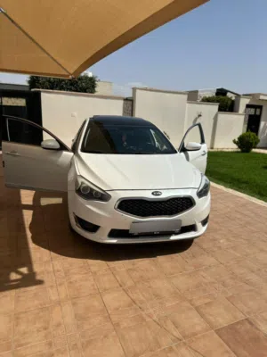 New Kia Cadenza in Tripoli