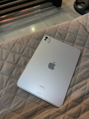 Apple iPhone 17 Pro Max 256 GB in Muscat