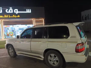 Used Toyota Land Cruiser in Al Batinah