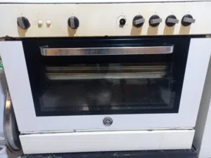 غاز لاجرمينيا مقاس 90*60 نظيف عين زرقا فل سيفتي بسعر 120 دينار