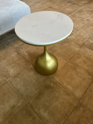 طاوله جديده من الماربيل والنحاس