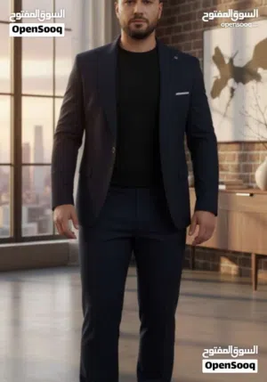 بدلة رسمية لون كحلي من دراوشة شبه جديدة استخدام مرة واحدة للبيع بسعر مغري