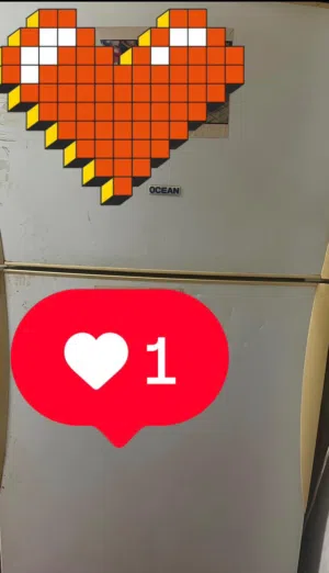 ثلاجة للبيع