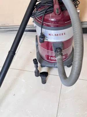 فرصه ممتازة مكنسة كهربائية للبيع 100