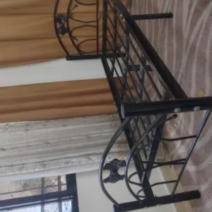 سرير حديد عدد اثنين للبيع