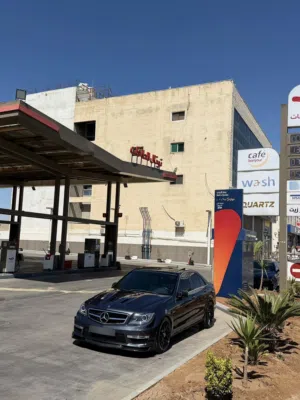 Used Mercedes Benz C-Class in Amman