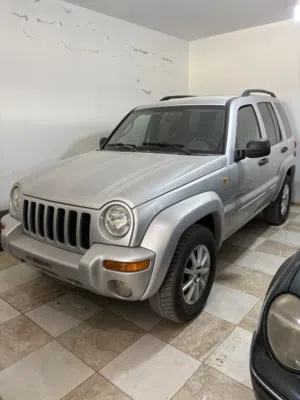 Used Jeep Grand Cherokee in Misrata