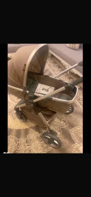 عربه اطفال نظيفه جدا وماركه