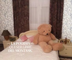 Giant teddy bear  دب كبير