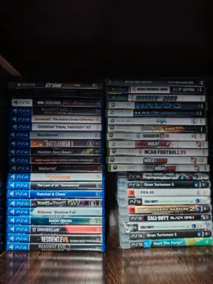 العاب متنوعه يمديك تحط سعرك السعر ال انا حاطه سعر مبدأي و بعضهم نهائي