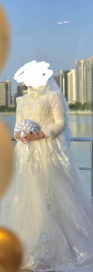 فستان زفاف