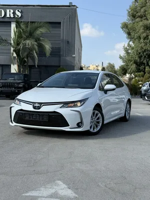 تويوتا-كارولا-ترخيص-2022-محرك-1800-هايبرد-جير-أوتوماتيك-170-حصان