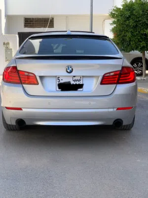 السيارة وارد امريكيBmw F10 535 2013