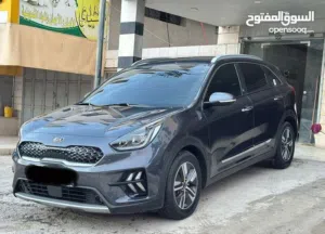 كيا-نيرو-هايبرد-2021-ترخيص-2020-كاملة-المواصفات-فل-عدا-فتحة