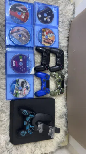 PlayStation 4 PlayStation for sale in Al Batinah