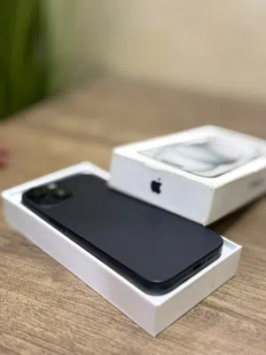 ايفون مستعمل 15 350 كاش فقط