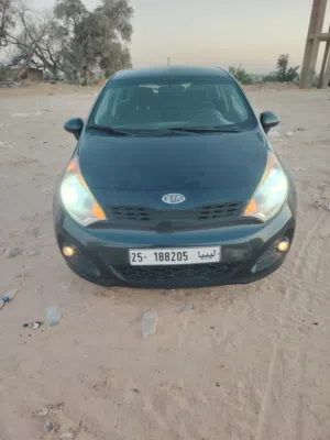 Used Kia Rio in Tripoli