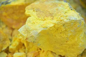 حبيبيات الكبريت بالاطنان