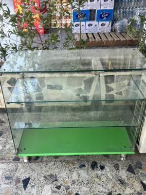 فاترينا جام قاعدة خشب