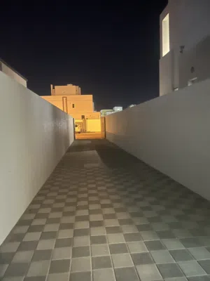 160 m2 3 Bedrooms Apartments for Rent in Muscat Al Maabilah