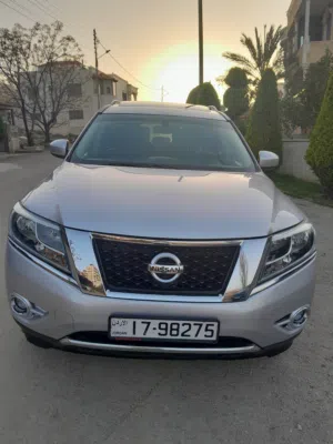 Used Nissan Pathfinder in Amman