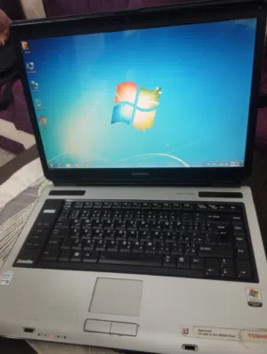 لابتوب توشيبا