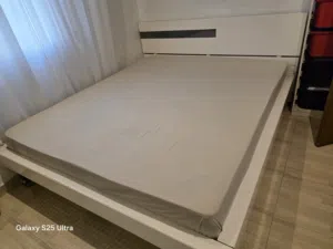 Bed with Mattress King size 200*180