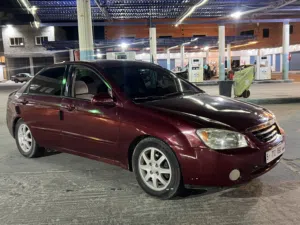 Used Kia Spectra in Tripoli