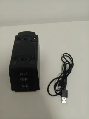 قاعدة شحن PS4 مستعملة