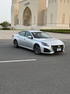 Used Nissan Altima in Al Batinah