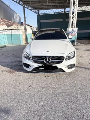 Mercedes E200 2017 Amg kit للبيع