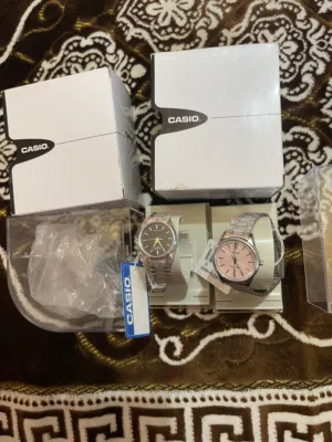 Casio . Analog Quartz . Silver . New3