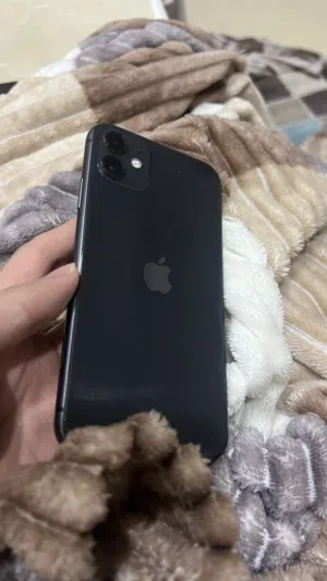 Apple iPhone 11 128 GB in Muscat
