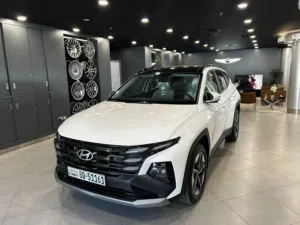 Hyundai . Tucson . 2025 . New0