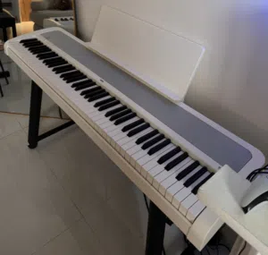 بيانو  KORG B2