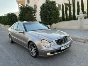 Mercedes-Benz E200 2003