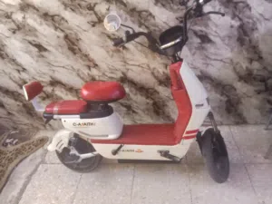 دراجه كيو ياماها حجم 12 شحن كهربائيه اثنين راكب بي مجال السعر