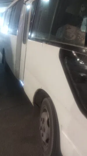 باص كوستر للبيع