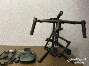 مانع اهتزاز من شركة DJI رونين-MX قابل للبدل مع كاميرة او اي حاجه