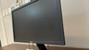 20.7" Other monitors for sale in Muscat