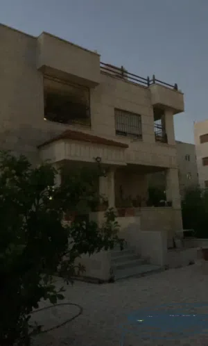 180 m2 3 Bedrooms Apartments for Sale in Irbid Al Rahebat Al Wardiah