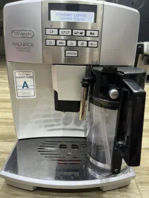 Delonghi magnifica pronto cappuccino