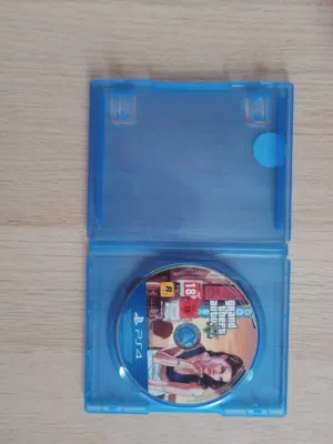 مستعمل CD GTA5 للبدل او للبيع