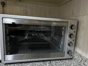 للبيع فرن كهربائي جديد