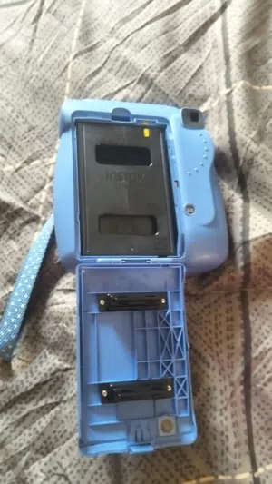 كاميراتان instax mini9