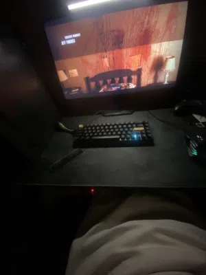 شاشه فل اتش دي 200 هيرتز