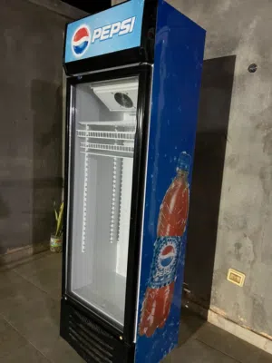 تلاجه عرض للبيع